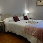 Casa Aloe Bed & Breakfast 4*