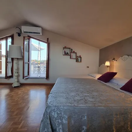Casa Aloe Bed & Breakfast *