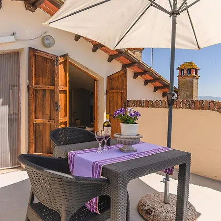 Casa Aloe 4*