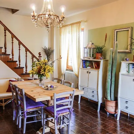לינה וארוחת בוקר Casa Aloe מונטה סן סאבינו