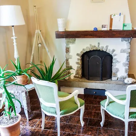 Casa Aloe לינה וארוחת בוקר מונטה סן סאבינו